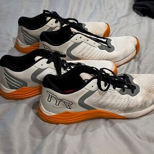 TYR Trainers
